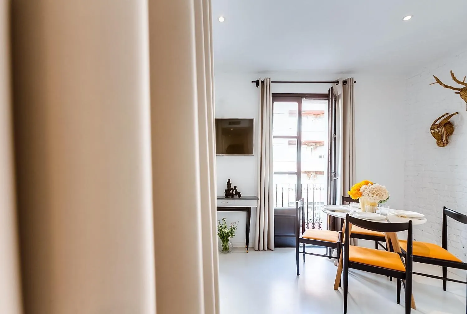En Ville Boutique Apartments Sant Antoni Barcelona Spain